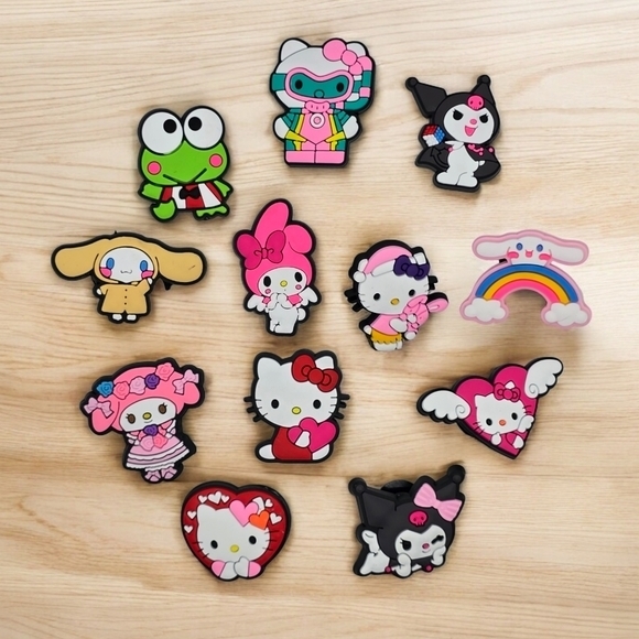 NEW Hello Kitty Shoe Charms‎ - 12 Piece Set - Picture 1 of 1